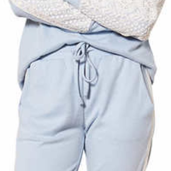 Flora Nikrooz Ladies' Lounge Set - Picture 7 of 13